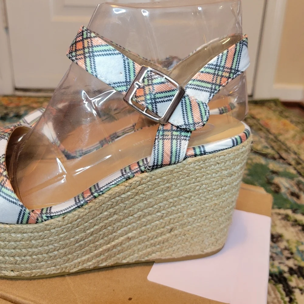 NIB Journee Collection Footwear Plaid Strappy Bohemian Open Toe Heels, Size  7.5